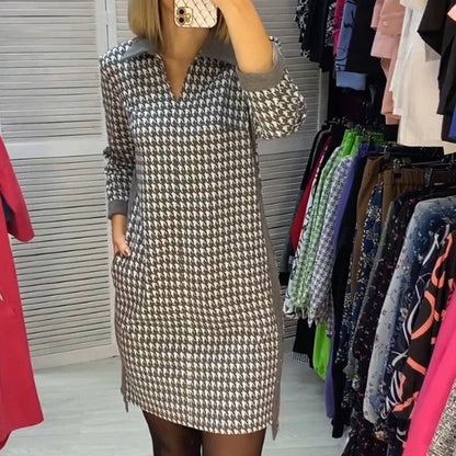 Vintage Print Slim Fit V-neck Long-sleeve Dress