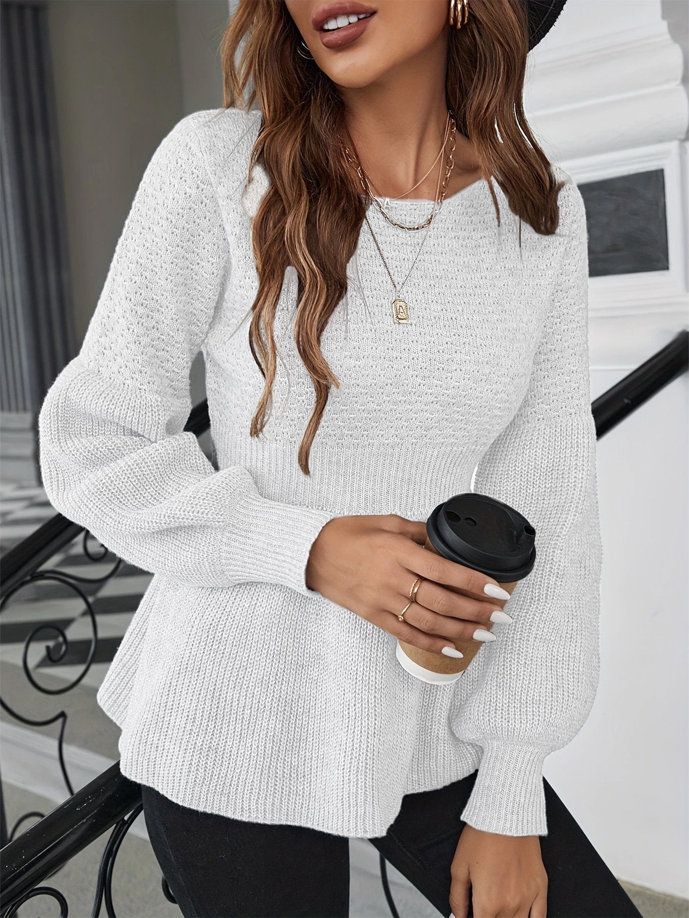 Round Neck Pullover Knitted Sweater