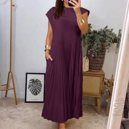 Round Neck Short Sleeve Pleated Midi Dress