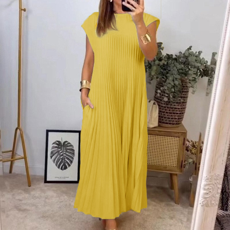 Round Neck Short Sleeve Pleated Midi Dress