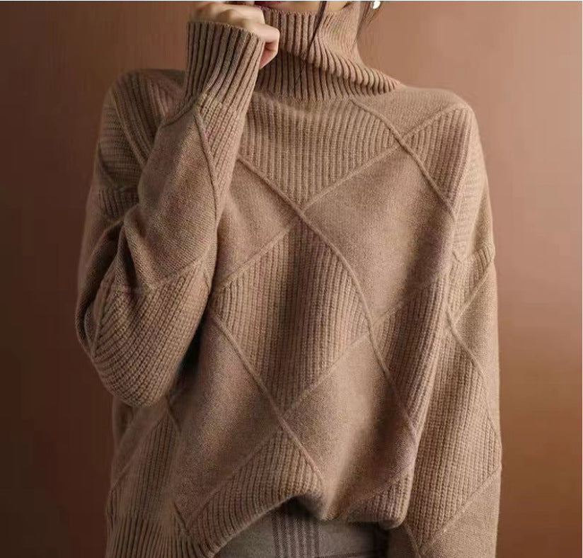 3D Rhombus Textured Turtleneck Sweater