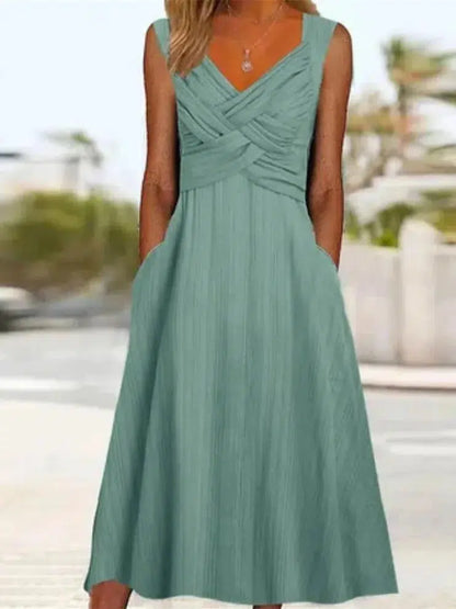 Green Plain Side Pocket Midi Dress